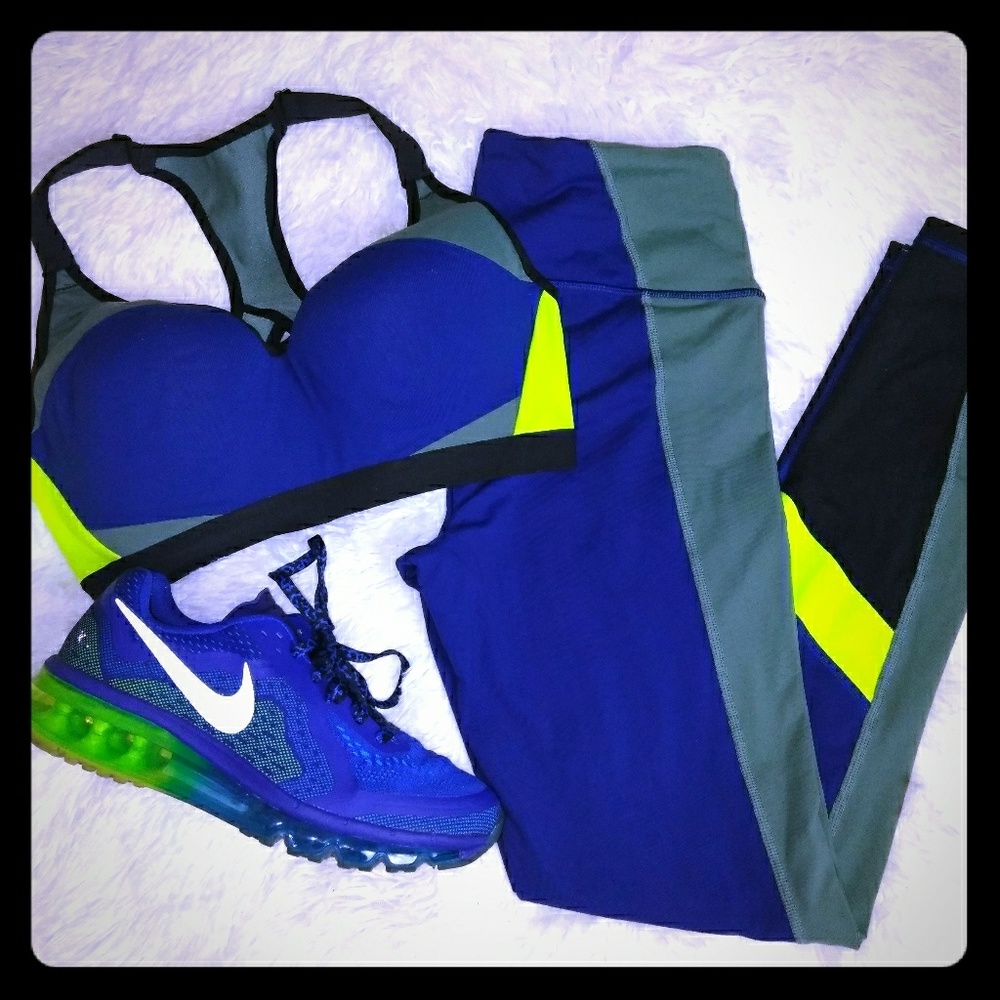 Victoria secret leggings and sports bra